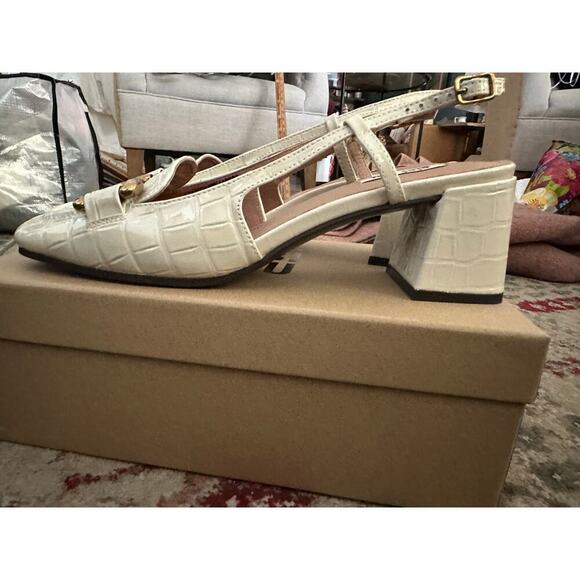 NWT Anthropologie BiBi LOU Cream Leather Dennis Pump Heels Size 41 - Picture 10 of 12